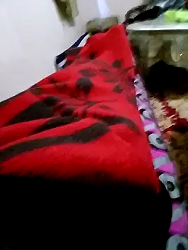 Snapshot of latarak321 chatting on 01/17/26, 03:39 latarak321 online show from 01/17/26, 03:39