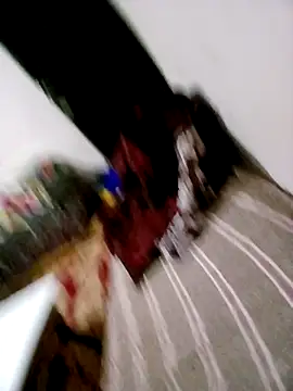 Snapshot of latarak321 chatting on 01/18/26, 11:08 latarak321 online show from 01/18/26, 11:08