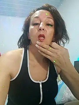 Beatricez online show from 12/01/25, 06:40