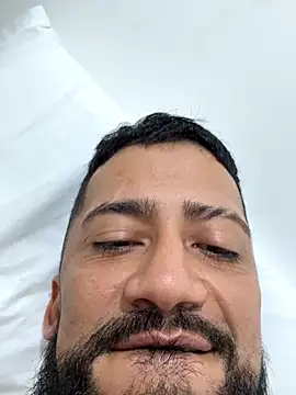 Santiago hot19 online show from 10/07/25, 12:35