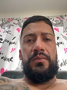 Santiago hot19 online show from 10/27/25, 08:46