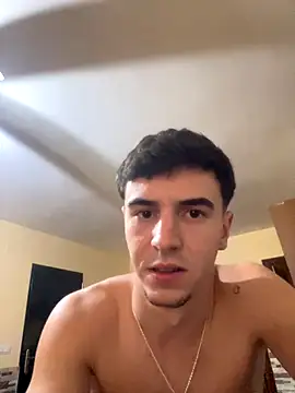 suarezz  online show from 10/09/25, 04:16