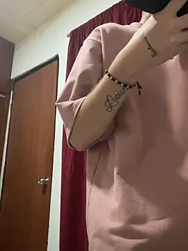 Snapshot of davidxxx_2012 chatting on 10/23/25, 09:35 davidxxx 2012 online show from 10/23/25, 09:35