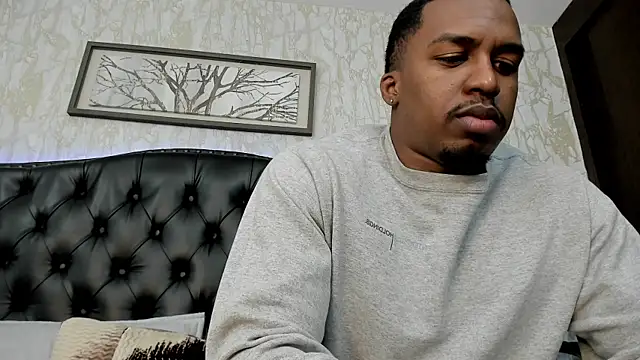 Snapshot of DenzelRios chatting on 07/09/26, 03:21 DenzelRios online show from 07/09/26, 03:21