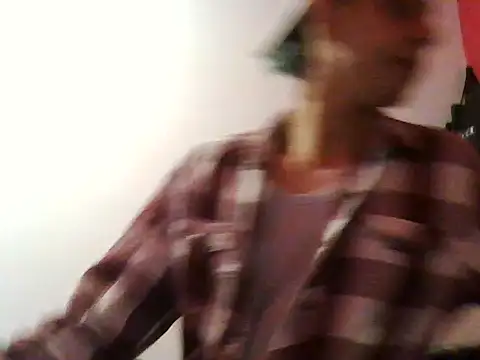 Snapshot of Spicy_fantasy777 chatting on 10/18/25, 06:19 Spicy fantasy777 online show from 10/18/25, 06:19