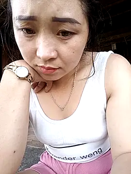 miemie-xx online show from 10/13/25, 01:05