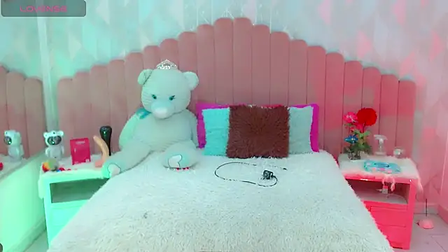 amber maldonado online show from 10/15/25, 06:57