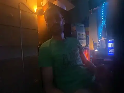 Snapshot of stevieg89 chatting on 03/04/26, 01:22 stevieg89 online show from 03/04/26, 01:22