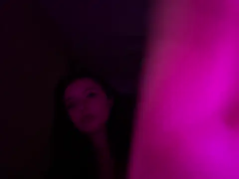 tiffanyxoxo515 online show from 03/01/26, 09:11