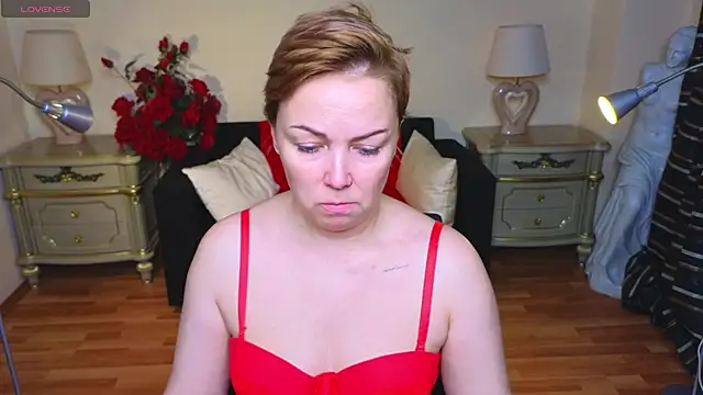 Viola Rayden online show from 10/13/25, 11:32