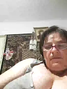 Snapshot of MilaCold5443 chatting on 06/21/26, 09:28 MilaCold5443 online show from 06/21/26, 09:28
