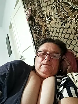 Snapshot of MilaCold5443 chatting on 07/01/26, 05:23 MilaCold5443 online show from 07/01/26, 05:23