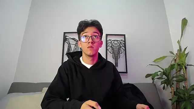 Austin Reeds online show from 10/22/25, 12:05