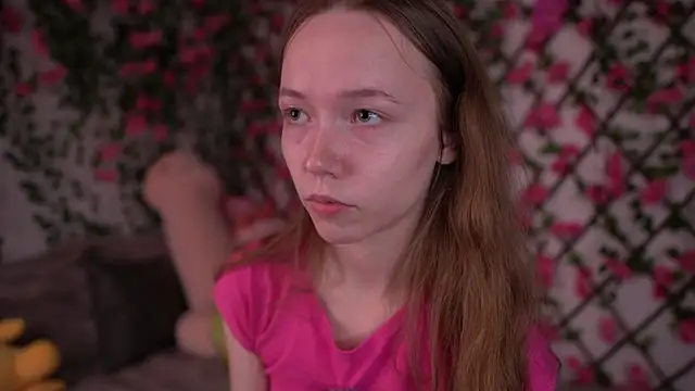 Petite Polly online show from 11/22/25, 06:07