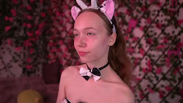 Petite Polly online show from 11/29/25, 06:11