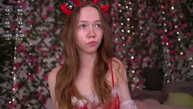 Petite Polly online show from 12/20/25, 06:04