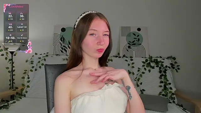 try love  online show from 12/03/25, 10:13