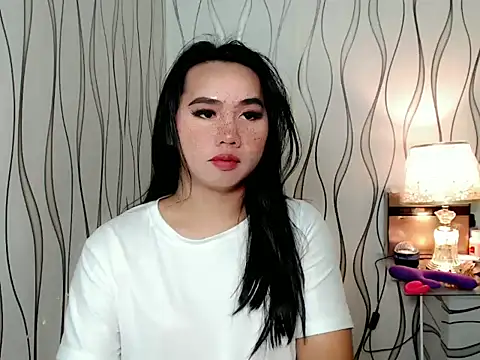 im ursweetheart online show from 10/10/25, 03:33