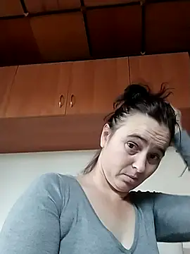 Ella-433 online show from 12/04/25, 10:13