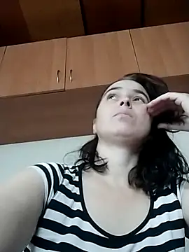 Ella-433 online show from 12/20/25, 09:16