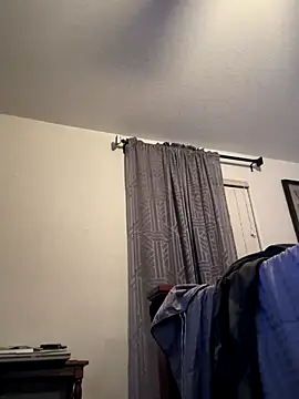 outlawINlaw13 online show from 11/18/25, 01:44