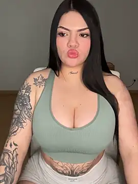 dulcemarianh  online show from 02/12/26, 08:20