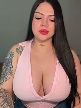 dulcemarianh  online show from 04/07/26, 03:07