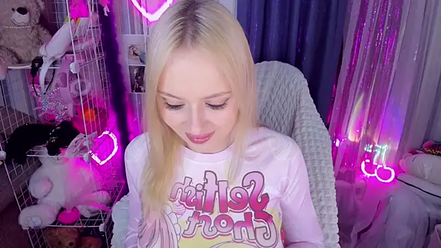 CeaneLino online show from 03/27/26, 02:06