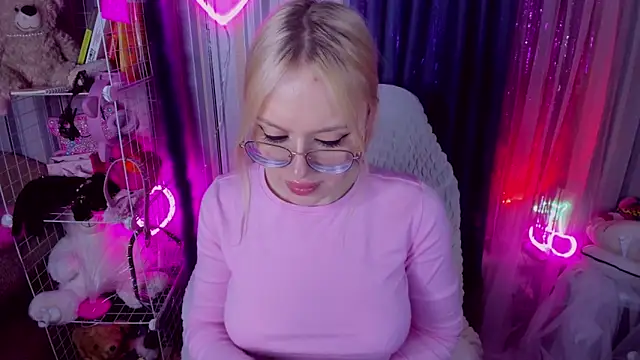 CeaneLino online show from 04/11/26, 10:47