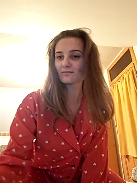 Nika aa online show from 10/08/25, 06:49