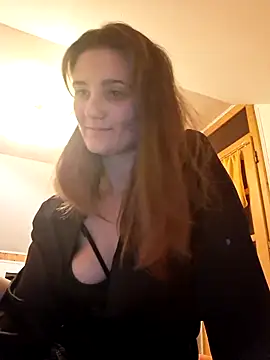 Nika aa online show from 10/16/25, 05:14