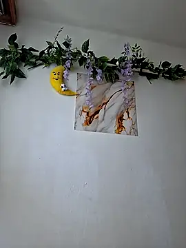 Nika aa online show from 07/19/26, 10:41