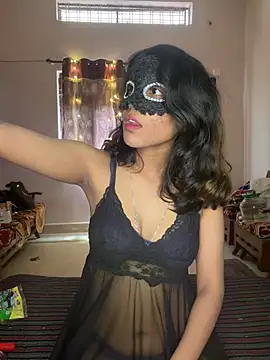 Lovebirdss online show from 02/14/26, 07:49