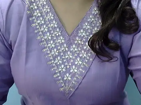 janu-janvi online show from 10/13/25, 09:53