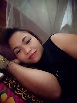 Snapshot of Rabbit-small chatting on 03/31/26, 06:03 Rabbit-small online show from 03/31/26, 06:03