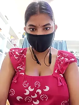 Hot radhaji online show from 03/13/26, 02:07