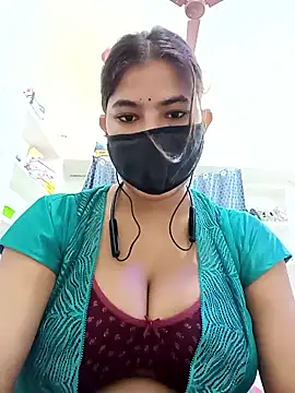 Snapshot of Hot_radhaji chatting on 04/26/26, 01:58 Hot radhaji online show from 04/26/26, 01:58
