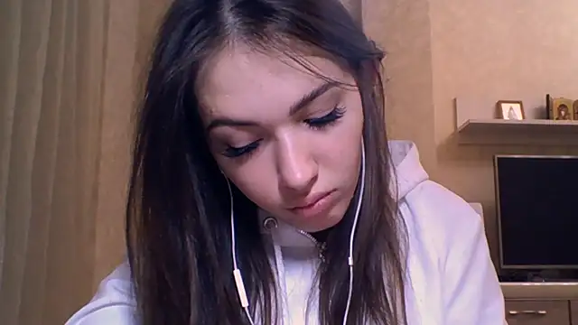 CeyaLier online show from 11/14/25, 05:11