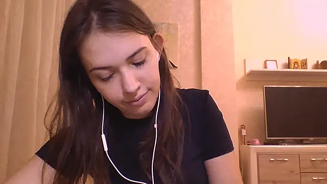 CeyaLier online show from 11/25/25, 05:24