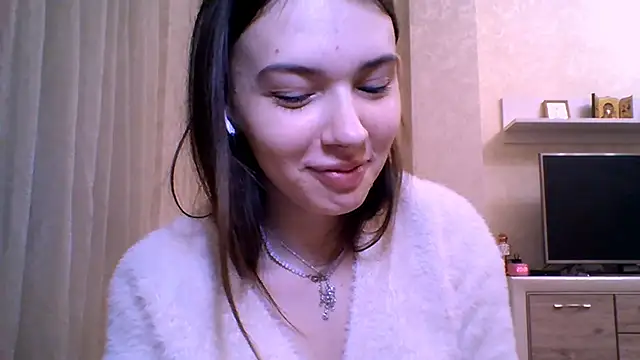 CeyaLier online show from 03/25/26, 05:30