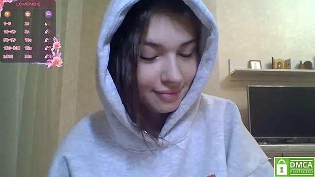 Snapshot of CeyaLier chatting on 04/27/26, 06:39 CeyaLier online show from 04/27/26, 06:39