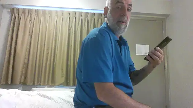 Fuck-Buddy-4U online show from 06/25/26, 01:59