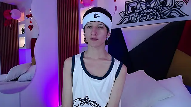 Emo Boy  online show from 02/12/26, 08:15