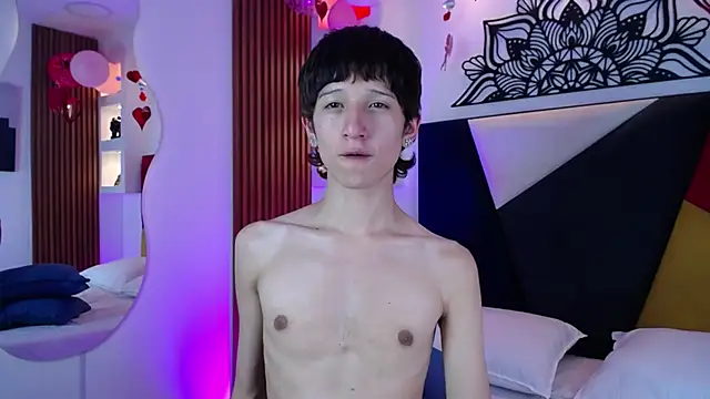 Emo Boy  online show from 02/13/26, 08:21