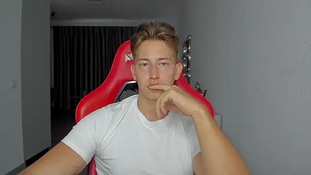 find0m master online show from 10/24/25, 09:28