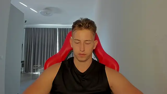 find0m master online show from 10/29/25, 04:20