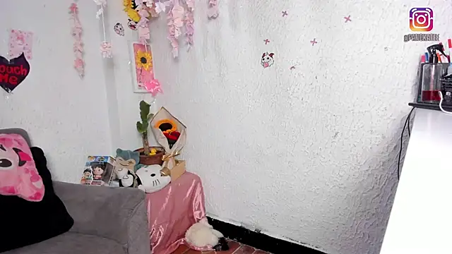 Emilycollei online show from 04/03/26, 07:23