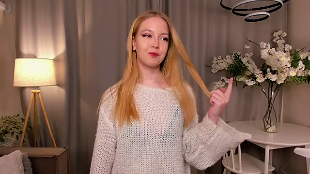 TinaStevenson online show from 10/19/25, 09:48