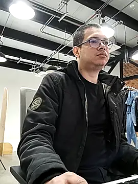 LuigiV2025 online show from 02/27/26, 02:50