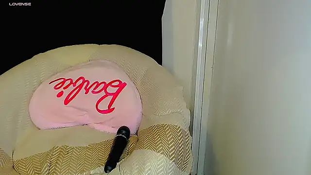 Horny beautyyy online show from 01/17/26, 12:54